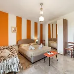 度假居 Tenuta Marrocco With Shared Pool *