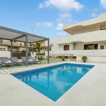Tenuta Marrocco With Shared Pool 度假居